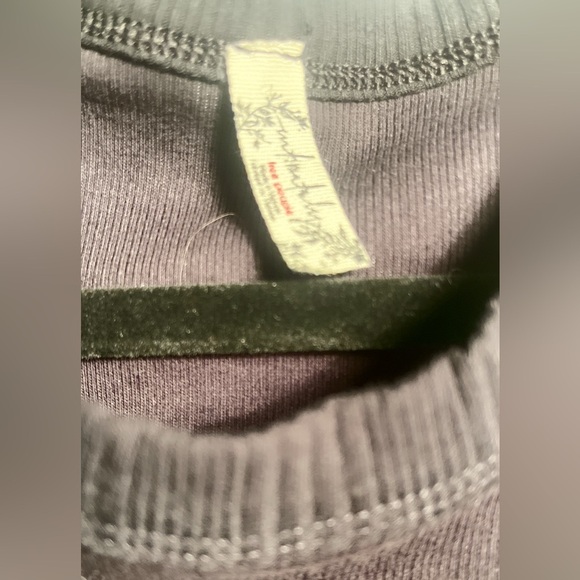 Free People wide eye Sleeveless Cotton Stretch Lightweight Black Tank Top XS - Picture 4 of 4